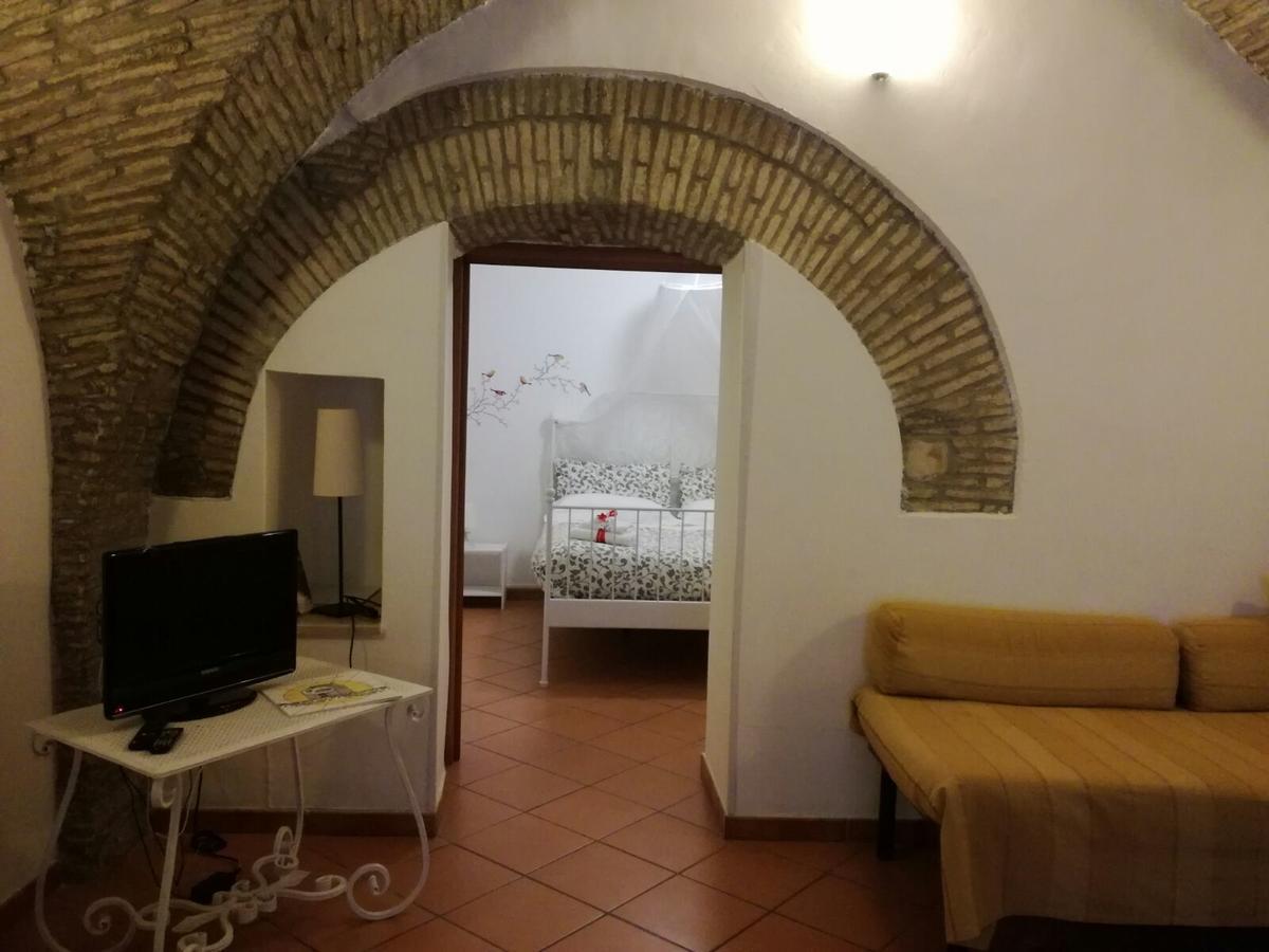 Bed and Breakfast Svegliarsi Nei Borghi - La Patronale Troia Экстерьер фото